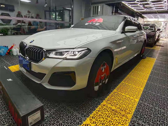 宝马5系隐形车衣施工案例