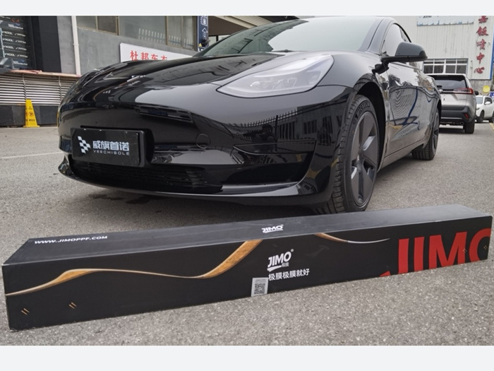 特斯拉MODEL 3