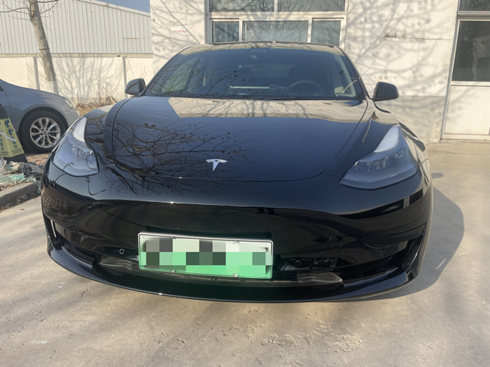 特斯拉-MODEL-3