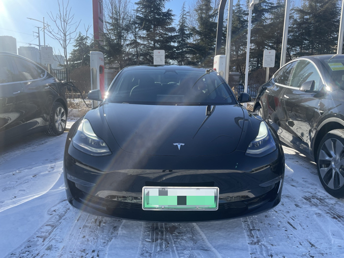 特斯拉-MODEL-3