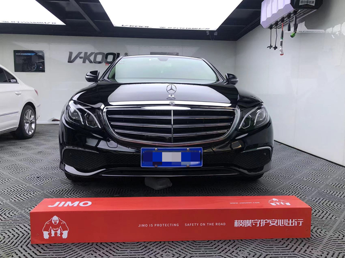 奔驰E300 L