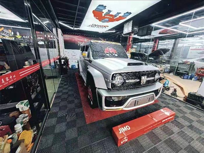 坦克-300赛博朋克