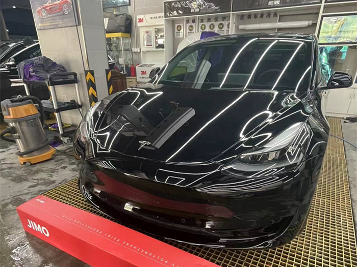 特斯拉model3