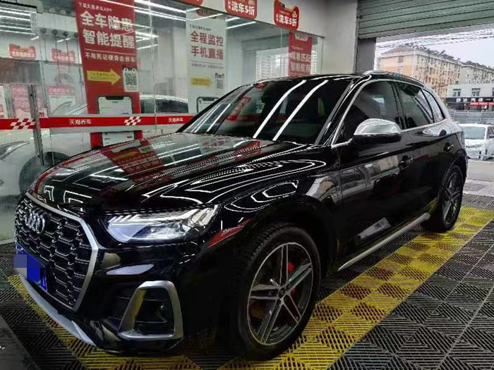 奥迪-SQ5