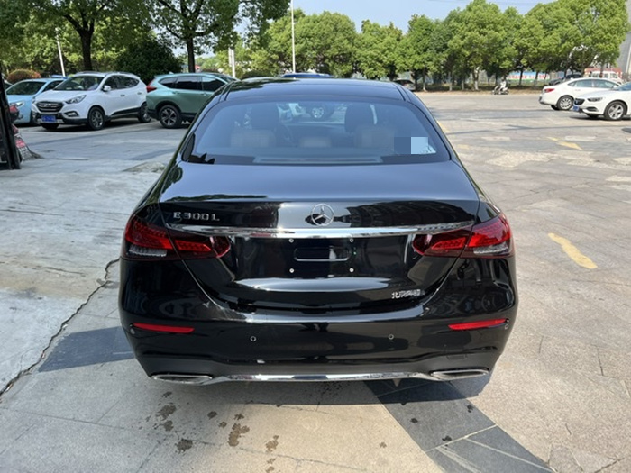 奔驰E300L